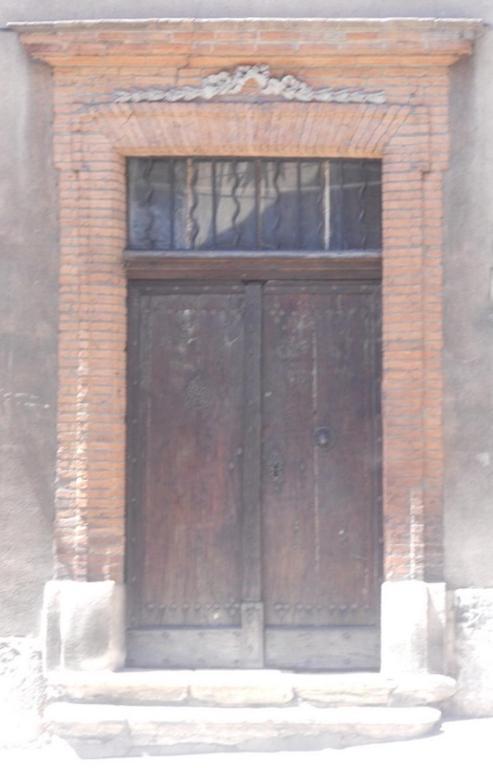 Les Drapiers De Villenouvelle Montauban Habitación foto